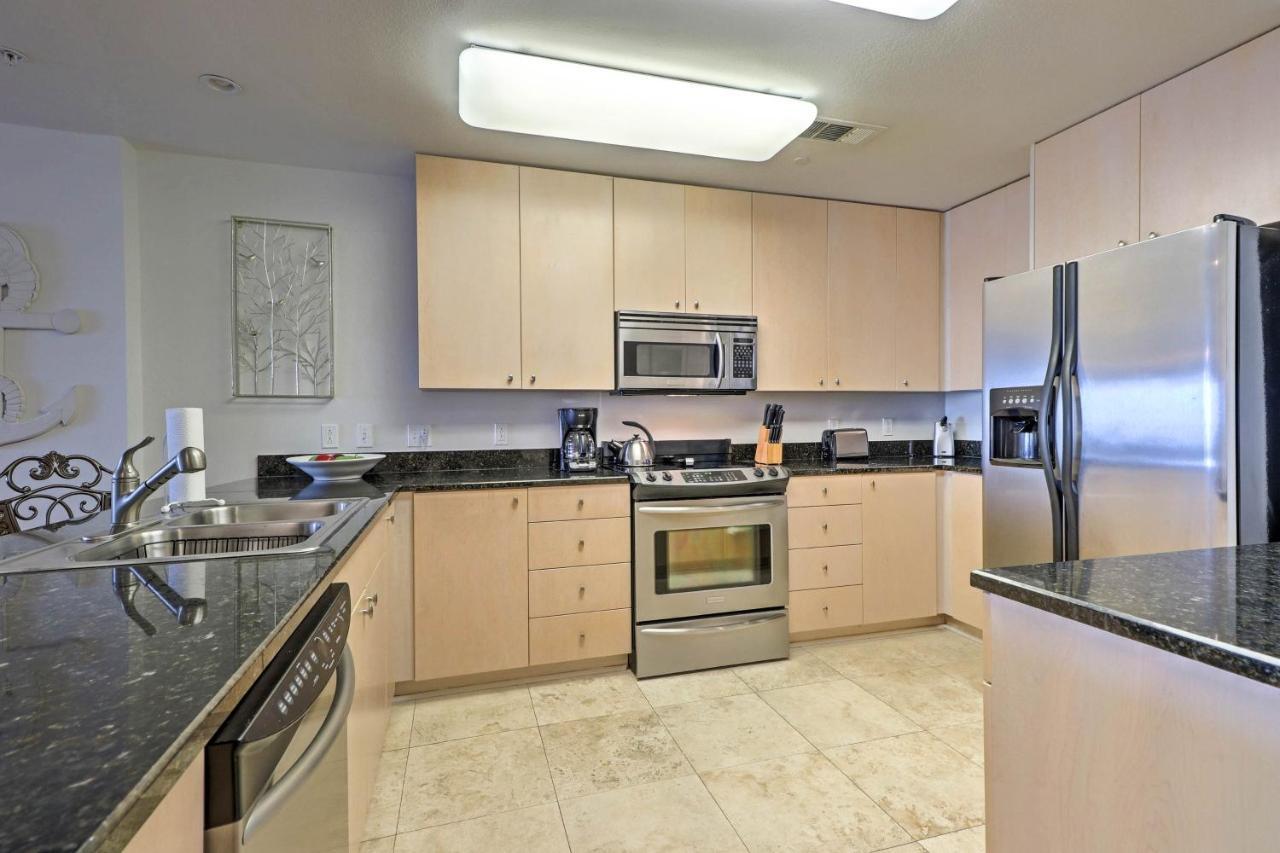 Lavish Beachfront Biloxi Condo With Pvt Patio And Pool! Exterior photo